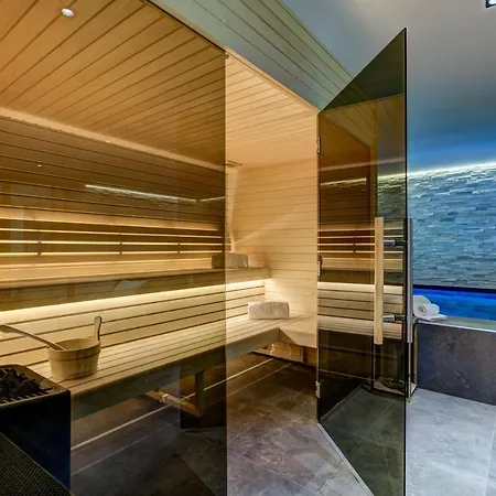 Chalet Black Pearl Chalet 5*